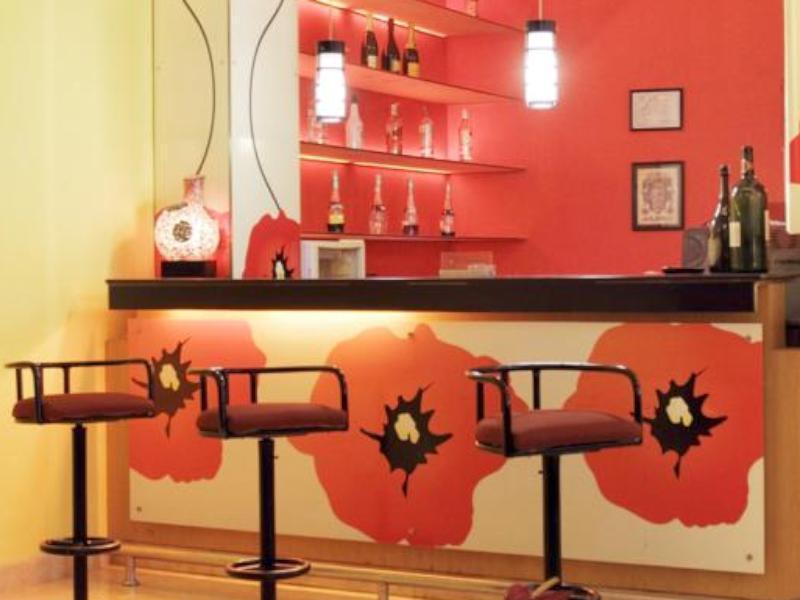 Ibis Malioboro Hotel ยอกยาการ์ตา ภายนอก รูปภาพ