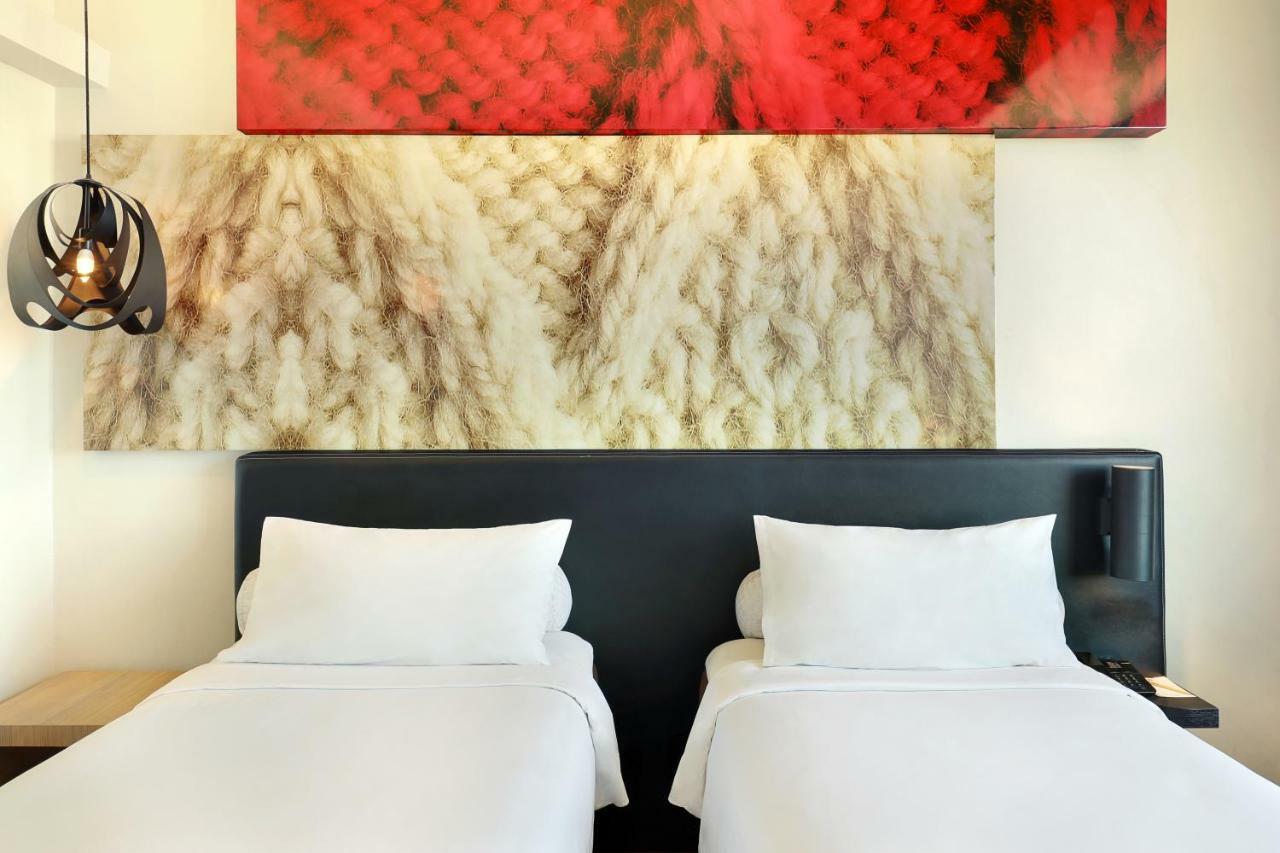 Ibis Malioboro Hotel ยอกยาการ์ตา ภายนอก รูปภาพ
