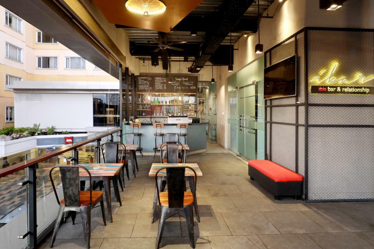 Ibis Malioboro Hotel ยอกยาการ์ตา ภายนอก รูปภาพ